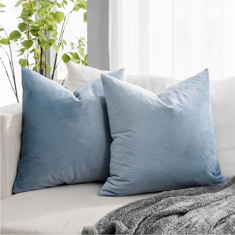 24x24” velvet blue pillow covers